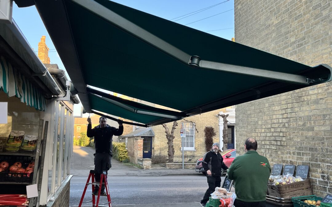 The Role of Awnings in Extending Outdoor Living Through Winter