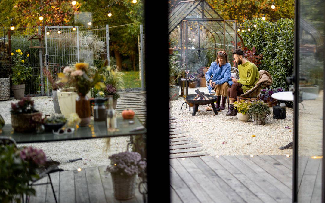 How to Turn Your Patio Into a Welcoming Autumn Retreat